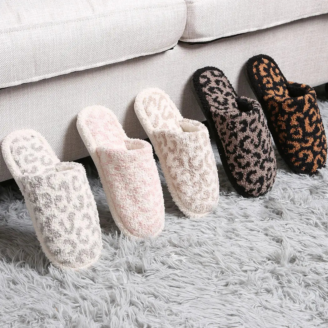 Fuzzy Leopard Slipper - Coffee