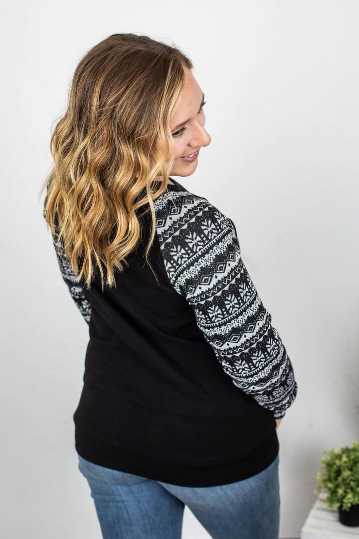 Long Sleeve Accent Pullover