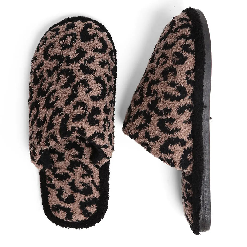 Fuzzy Leopard Slipper - Coffee