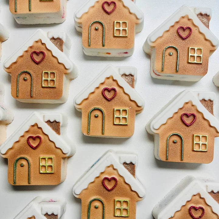 Gingerbread House Bath Bomb