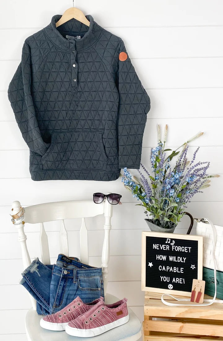 Quilted Snap Pullover - Charcoal